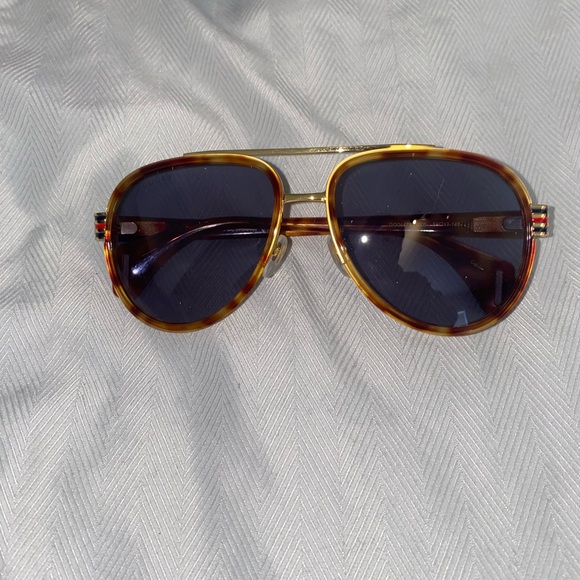 GUCCI SUNGLASSES - Picture 2 of 4